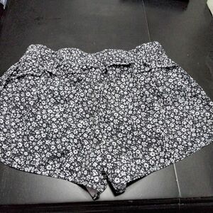 Athlux Women's Workout/Running Shorts   Size L